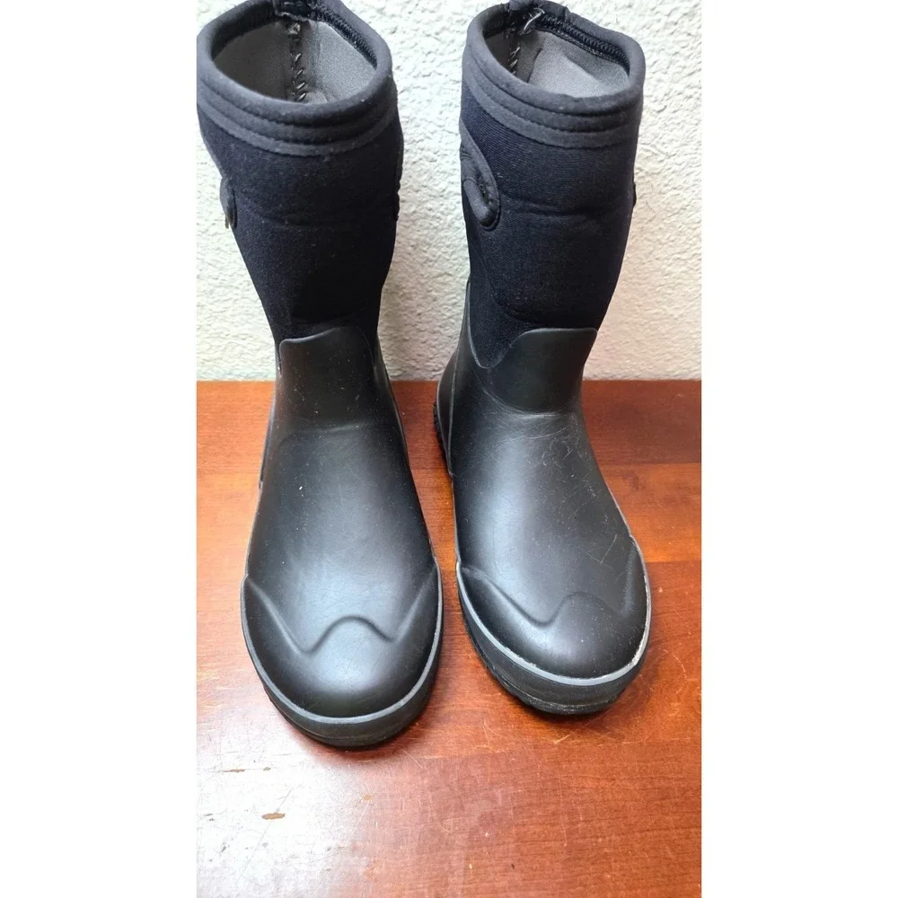 Bogs Youth Size 4 Waterproof Black Neoprene & Rubber Insulated Winter Rain Boots
